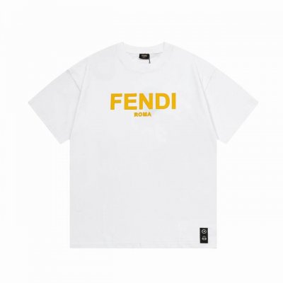 隔天到 Fendi 芬迪 双Ff 字母印花压花 Logo标识精致升级 原版面料 官方同款 短袖T恤 定制260克同缸染面料 手感非常舒服 春夏最新版本 颜色: