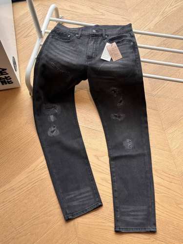 Levi's李维斯25春季新款男士 黑破洞 502标准锥形牛仔裤 30-36 无35 早春新款水洗丹宁赤耳牛仔裤，贸易公司渠道稀出，每个男生必备一条的时尚牛仔裤