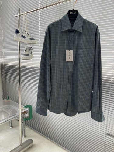 Balenciag 25Ss新款宽松阔版格子衬衫男春季时尚青年设计款大码长袖衬衣！ 码数：0.1.2.3 衣长
