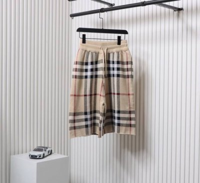 Burberry 巴宝莉Bbr 大格纹针织短裤 -采用定制针织一体的条纹面料 威化布织法 提花针织工艺 版型紧致立体 4杠拼接 定制裤绳五金质感强上身舒适透气