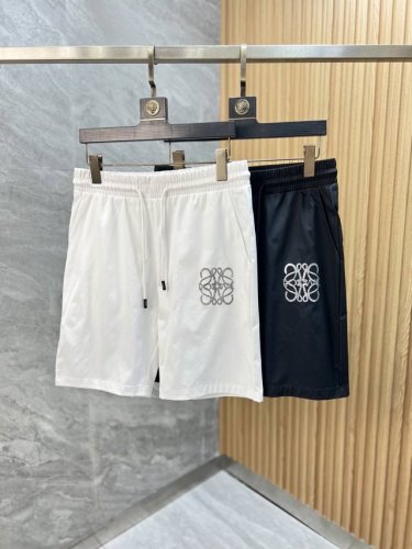 loewe 罗意威 2025春夏新品 三标齐全 五分短裤 好货不用过多介绍 看细节 专柜码数：M-Xxxl 175 140上身建议L