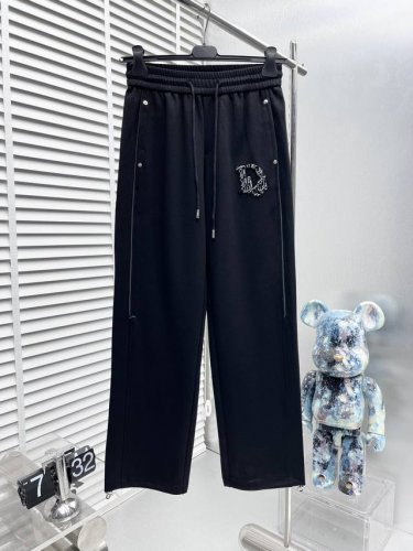 dio* 24Ss春季新款休闲裤，品牌全新推出发售，选用进口原单面料，高端品质，精细做工，穿着休闲时尚、潮男必入单品 码数:M-3Xl