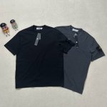 Stone Island 石头岛经典勋章重工无痕圆领袖标短袖实拍图！ 面料采用高品质280克重工纯棉面料 面料上身舒服 重工纯棉克度 当季必备 版型超正 拒绝臃