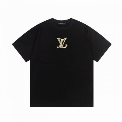 隔天到 Louis Vuitton 路易威登 字母麻绳印花 Logo标识精致升级 原版面料 官方同款 短袖T恤 同缸染面料 手感非常舒服 春夏最新版本 颜色:黑