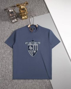 Fendi 芬迪 圆领短袖T恤 前胸图案刺绣标识 后幅做龟背 官方同步 1:1原版开模 时尚个性 百搭潮流 纯原品质 原版洗水面料 吊牌 领标 水洗麦 三标齐全