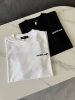 balenciaga巴黎世家 前后字母Logo印花圆领套头短袖T恤 宽松版型 -面料采用260G纯棉面料 达到透而不露的黄金平衡点 完美规避透视尴尬 成衣尺寸稳