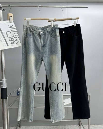 gucci 古驰小蜜蜂海外限量款纯色牛仔裤 男女同款 25最新款 简约大方日常通勤首选 辨识度更高 宽松廓型 男女都可驾驭 重度洗水 区别市场垃圾版本 质感非常