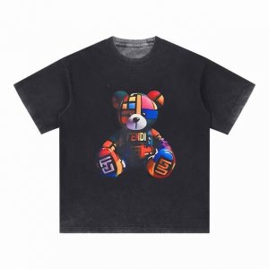 高端品质 Fendi 2025Fall 春夏系列 小熊短袖T恤 采用进口康丽数码直喷印花 定染高品质潮牌32支双纱100%棉洗后280G 成衣件染反底炒色 Os