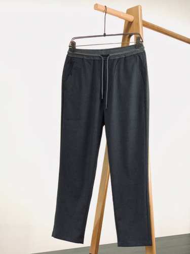 ermenegildo Zegna 杰尼亚 2025Ss早春新品 商务休闲裤，臻选优质面料打造，贴身舒适，独特设计，缔造简约线条感，版型不挑人，客供五金装饰辅料