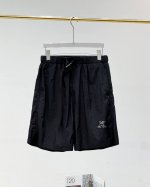 跑量款 arcteryx 始祖鸟夏季新款速干梭织运动短裤五分裤 四色可选 休闲运动都可驾驭 夏季出行必备百搭短裤 采用高品速干梭织面料 内里透气网眼面料 上身清