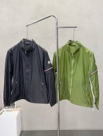 moncler蒙口独家专供新款原单男士休闲春夏薄外套 防晒衣。透气舒适 高端定制 高版本 时尚百搭爆款进口面料 手感超柔软细腻 穿着亲肤舒适 高端精品 代工厂P