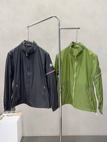 moncler蒙口独家专供新款原单男士休闲春夏薄外套 防晒衣。透气舒适 高端定制 高版本 时尚百搭爆款进口面料 手感超柔软细腻 穿着亲肤舒适 高端精品 代工厂P