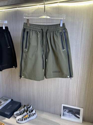 Gucci古奇 2025夏季新款男士休闲短裤 高级定制夏季专用休闲裤透气面料 透气舒适度高，细节无可挑剔，品牌元素设计理念，体现高品质。手感细腻柔软！呈现休闲裁