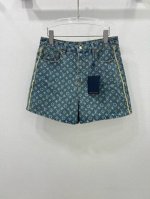 Louis Vuitt*N25新款L家做旧老花牛仔系列同步上新啦 经典老花牛仔面料 外套+短裤+短裙+背心裙 定制Yb五金 搭配金线刺绣Logo 洗水做旧时髦低