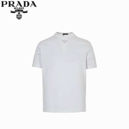 prada 普拉达 25Ss 领口三角标短袖 采用230克双股双面面料，标志性的三角形压花徽标，采用进口专机红外线定位，位置精准，牢固结实，面料都经过浇洗，手感