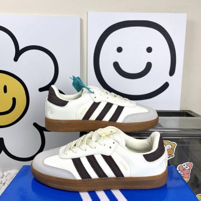 德训Hy009米粽 Adidas Originals Samba Og 轻松脚感 低帮板鞋 男女同款 尺码36-44