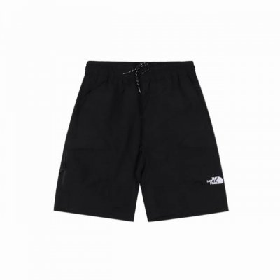 the North Face 北面 多口袋工装短裤 裤型非常完美 每年夏天必败一条爆款 休闲街头两不误 真正的万能百搭款 凭借户外性能和出色的时尚外观设计 共同