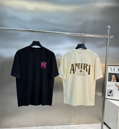 Amiri*25S新款圆领T恤.男女同款！基础款字母印花.色彩层析分明.简单明了的理念元素来完成人人都可以上身效果非常明显.双面烫画叠加烫钻层次工艺.优选300