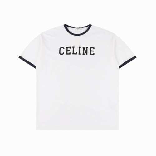 celine 塞琳 贴布绣花字母圆领短袖T恤 三标齐全 采用高端索罗娜布料，前幅采用贴布绣花工艺 手感非常舒服 Os落肩版型，时尚又个性，超级百搭的一款！螺纹领