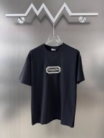 Dior 迪奥2025Ss春夏短袖T恤新款 刀片字母标识田岛刺绣工艺，细节到位，Over Size大版型，采用260克双股双纱全棉面料，经过洗水处理，手感更加舒