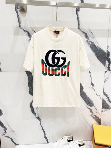 隔天到 Gucci 古驰 260克纯棉圆领短袖T恤 贴布拼色刺绣Gg字母Logo工艺标识 官方同步 高版本 高品质 时尚个性 百搭潮流 纯原品质 原版面料 吊牌