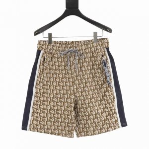 dior 迪奥 25Ss 满印提花侧边织带短裤 灵感源自八十年代复古 摸着面料质感肉实 肌里感清晰可见 有净重感 全身极致简约设计 拆版原样开发 内里全包边包条