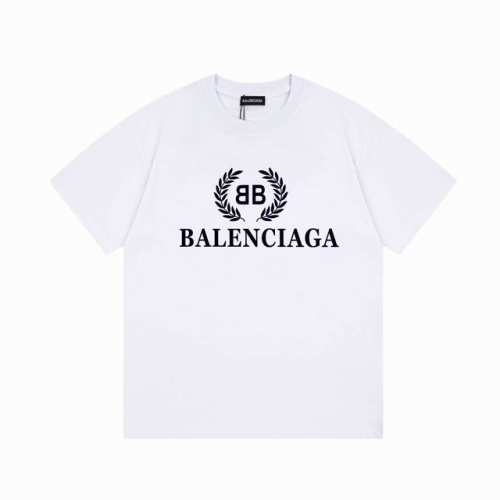 Balenciaga 巴黎世家经典麦穗短袖， 品质升级，精致做工，手感柔软，充满了复古工艺还拥有厚实的手感，标志性的图标，独有的辨识度。高克重纯棉质感一流！男女