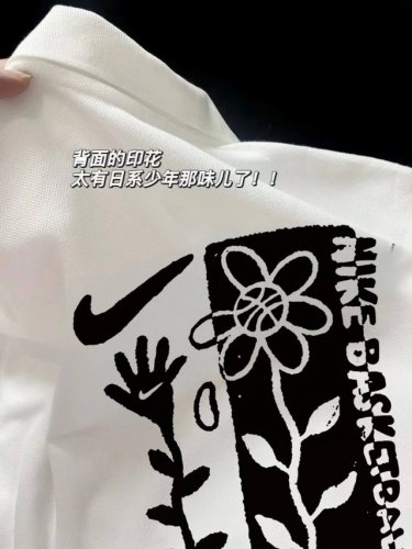 顶级版本290克珠地棉 高端耐克Nike小花Loog经典基础款polo衫黑白百搭修身情侣款短袖T恤 采用进口纯棉珠地面料。面料柔软非常亲肤透气。 版型非常好主要