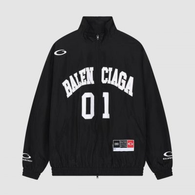 巴黎高版本，有量有价 款号G2124 长年不下价 Balenciaga Basketball运动套装 最高版本 进口尼龙功能性面料，经纬三线混纺，手感舒适透气。