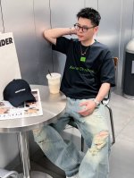 acne Studios 2025官网新款字母印花双层重工短袖T桖 字母图案不管是T桖还是卫衣都是每年的爆款单品 前幅大面积印花采用大康丽数码印花机直喷 成本极