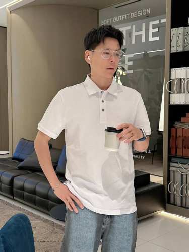 Lv 2025Ss夏季新款 Logo男士翻领polo衫 经典商务男款 高端男装的天花板级别的商务男款 简约时尚大气不失优雅 单穿内搭体面过人 品质控 细节控的闭