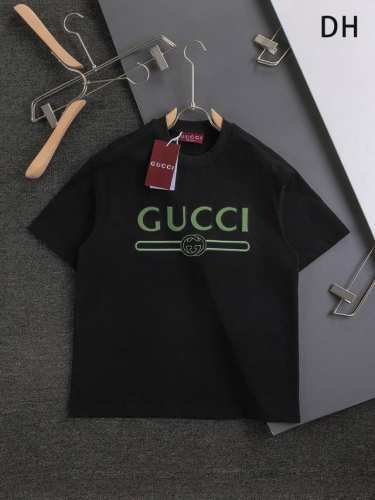 gucci 古驰 酷奇 Gucci 微宽版型 S-Xl 25Ss Gucci ｜独家定制 专柜同款 胸前简约双色字母刺绣Logo显得更加靓丽精美工艺圆领款，独家