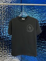 moncler 蒙口 新款男士圆领短袖 情侣T恤 春夏新品 高品质 时尚百搭潮款 定制进口面料 穿着舒适 透气 时尚不失个性 上身休闲随性 帅气有型 彰显大牌气