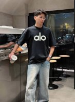短袖 短裤 alo*25S新款潮牌T恤.新品泰国发售.原单推荐 可搭配套装.男女同款 胸口经典字母Alo高温烫画立体发泡工艺.对比色Alo品牌字母色彩视觉冲击力