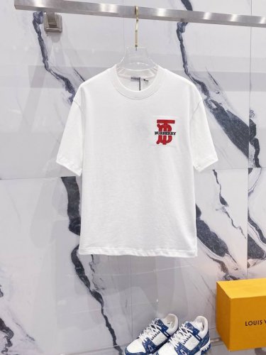 Burberry 巴宝莉 320克圆领短袖T恤 Tb贴皮撞色刺绣字母Logo标识 官方同步 1:1原版开模 时尚个性 百搭潮流 纯原品质 原版洗水面料 吊牌 领