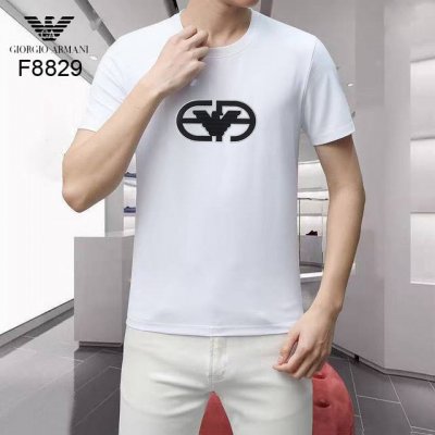 阿玛尼Armani 25夏季新款品牌经典元素印花标识圆领短袖T恤，正面胸前缀饰品牌Logo印花设计彰显品牌辨识度。采用进口丝光棉！黑色 白色 棕红M~Xxxl