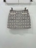 Dio* 24秋冬新款藤格提花半裙 经典戴妃藤格纹元素弥久珍藏，定制面料，漂亮的菱格图案，突显纹理感简约而不失精致感，彰显别具一格的时尚魅力 定制Cd钮扣，经典