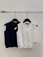 Ba家 早春新款 V领五角星针织背心 颜色：白色 宝蓝色 尺码：36.38.40