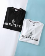 Mon*扣 25Ss春夏新款软糯丝滑亲肤棉质圆领短Tee 男士经典字母厚实胶印字母标识时尚休闲套头短袖T恤衫 贸易公司渠道稀出 领先Gw发售 穿着它走在街头巷尾