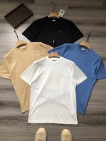 巴宝家｜Burberr*Y Fw245 四色战马骑士徽标 发泡绒感印花 男女款圆领短袖半袖T恤. 颜色：白色 蓝色 卡其 黑色. 尺码：S M L Xl. 材质
