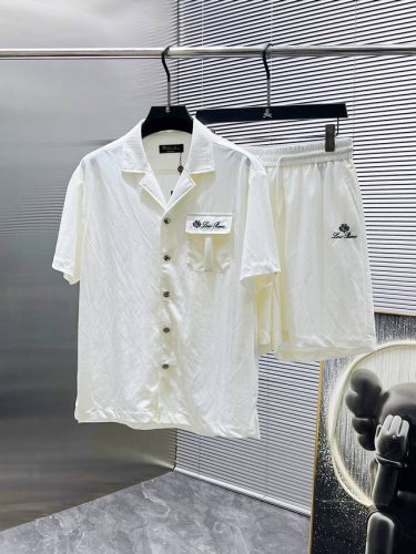 Lp 2610Ss夏季新款 休闲 短袖 短裤 套装 高端版本 专柜定制面料 透气舒适度高 细节无可挑剔 品牌元素设计理念 体现高品质 手感细腻柔软 呈现休闲裁剪