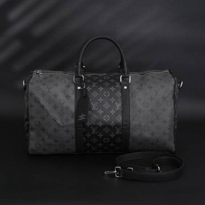 Louis Vuitton Lv Keepall 50 老花拼接旅行袋 官网售价20,700人民币，特殊涂层帆布，牛皮革饰边，棉纺织衬里金属配件，双拉链开合设计