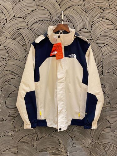 Tnf北面 高品质牛津布软壳冲锋衣双层夹克内里灯芯绒面料连帽可拆卸抽绳防风登山外套情侣款 Color: 杏色 Size: M-Xl M 肩宽46 胸围112 衣