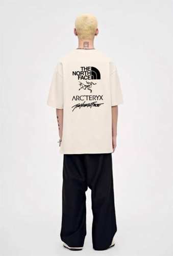 70 2025 The North Face X 始祖鸟 Arc'teryx 重磅联名限量版签名情侣 重磅280G精梳棉材质 透气舒适 版型宽松 进口外贸级专柜