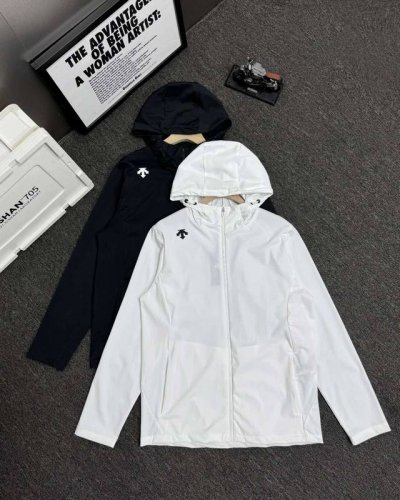 官网款 C高品质原代工厂p出货！超轻量化 薄如蝉翼，高效防紫外线，Des综训防晒服防晒衣Upf80外套梭织上衣新款，小码女生也可以穿！ 立体修身剪裁，增加高强度