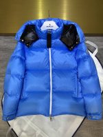 P590 蒙口Moncler羽绒服刘昊然明星同款面包服情侣装、面料采用韩国 进口，防水防风耐磨，所以面料一定是想象中的很柔软有一定的厚度。袖子上配有标识性Mon