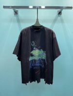 p180 balenciag 巴黎世家 2025圆领印花作旧字母 定制Yb原生全棉材质 透气舒适 质感十足 宽松短袖T恤裁剪 凸显品牌格调 米用克重纯棉制成 尺