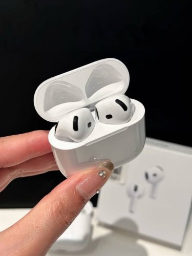 airpods苹果七代蓝牙耳机 新款Airpods4蓝牙耳机 认准原版苹果防伪，支持扫码，拒绝市场垃圾货 对标官网 安卓苹果都能用 今晚主推最新款Airpods