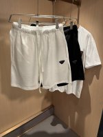 pra*Da普*达 2025春夏新款男士休闲短裤，高端品质之选 一款休闲裤兼备的百搭裤装，也是男士衣橱里不可缺少的搭配神器，属于实穿型的经典款式！整条休闲裤的设