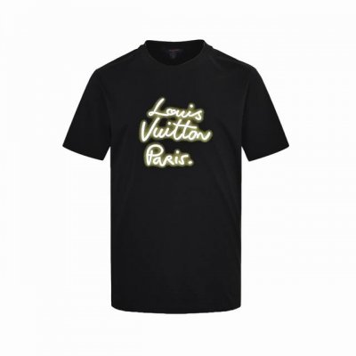 Louis Vuitton 路易威登 25Ss 霓虹标识印花短袖 正品7400购入开发，采用60支丝光双股面料，领口1*1索罗纳罗纹，面料酵洗，胸前胶桨印花，定